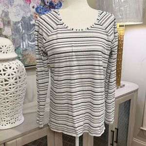 Lululemon Emerald Long Sleeve Cut Back
Stripe White Black Shirt Size 8/10